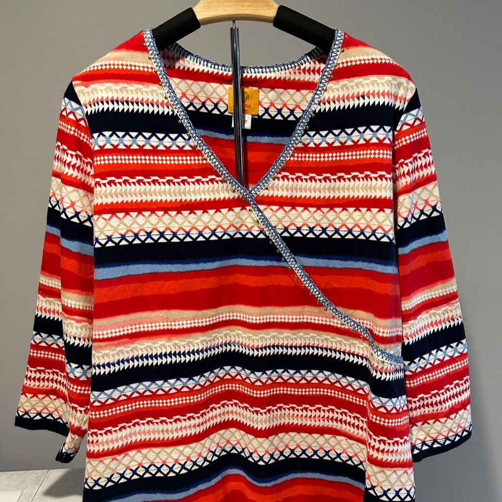 Ruby Rd. Women's Plus Size 1X Aztec Stripe Beaded V-Neck 3/4 Sleeve Top Blouse
